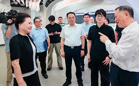 I juli 2025 besøgte formand Chen for CPPCC Sujia Medical